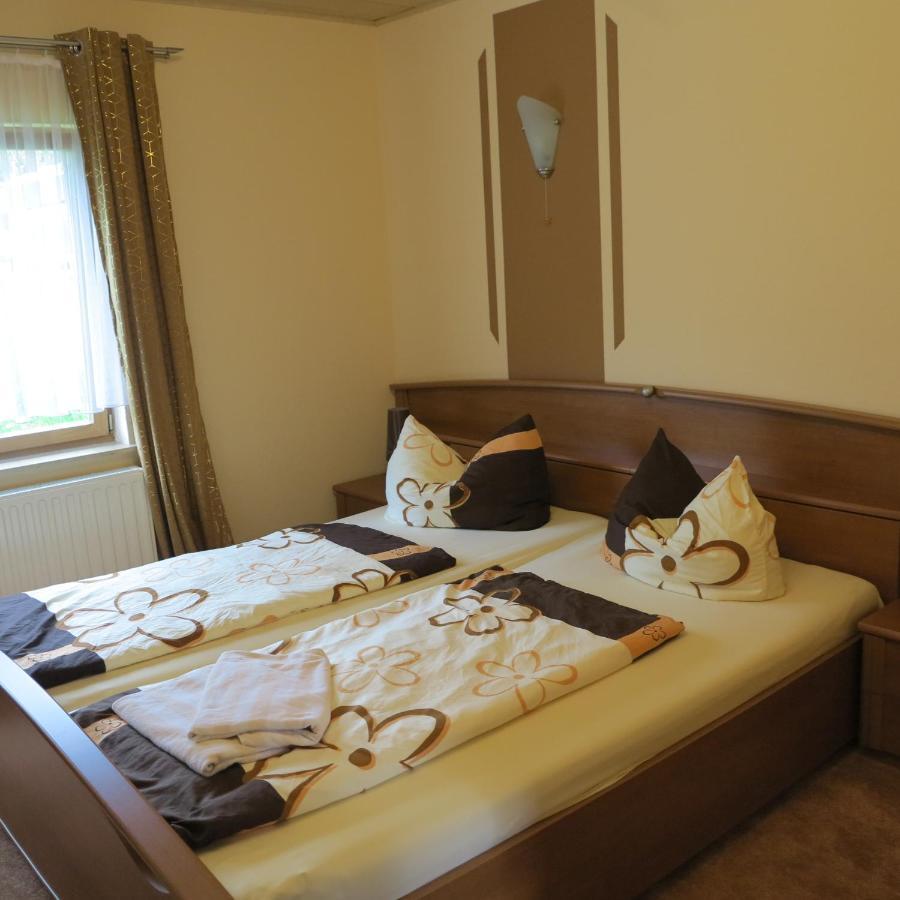 Ferienwohnung Kuehnel Pfaffendorf Dış mekan fotoğraf